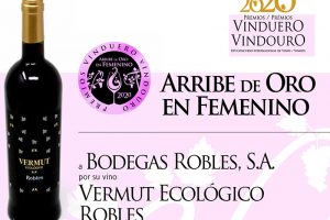 Vermut Ecológico Robles premiado con el Arribe de Oro en Femenino